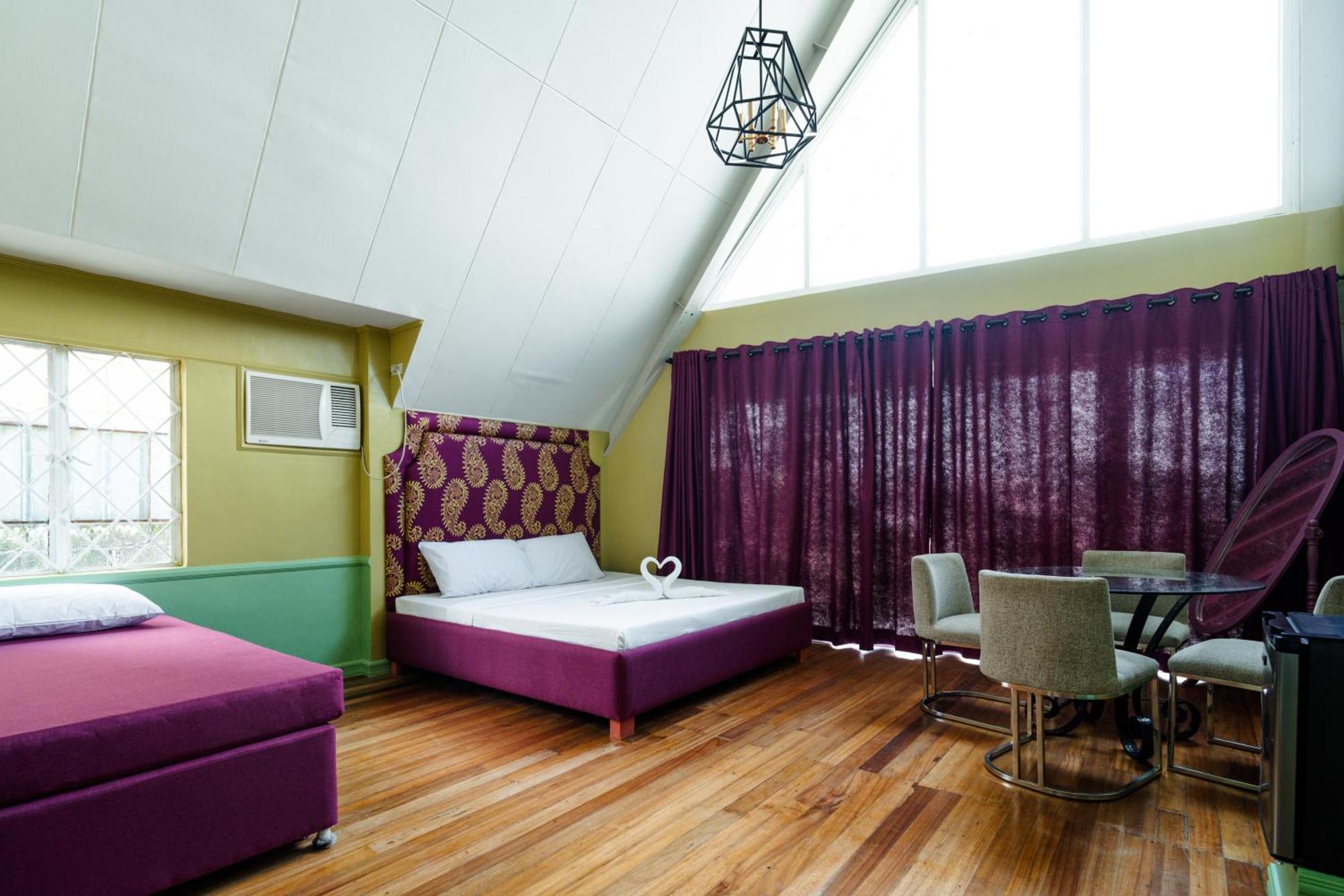 Jacobs Hill Tagaytay Bed & Breakfast Tagaytay City Exterior photo
