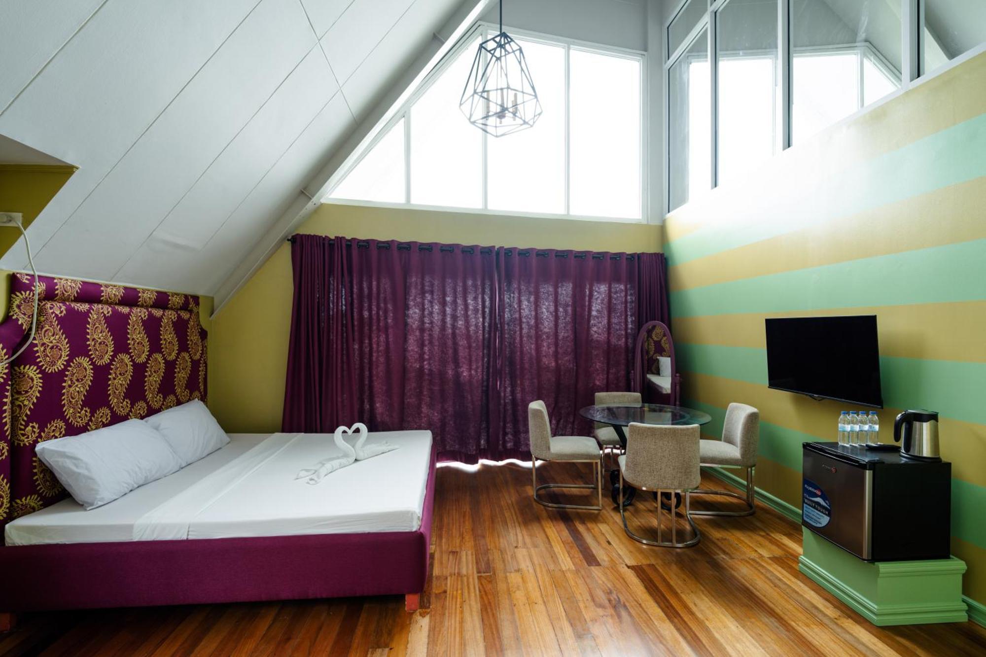 Jacobs Hill Tagaytay Bed & Breakfast Tagaytay City Exterior photo