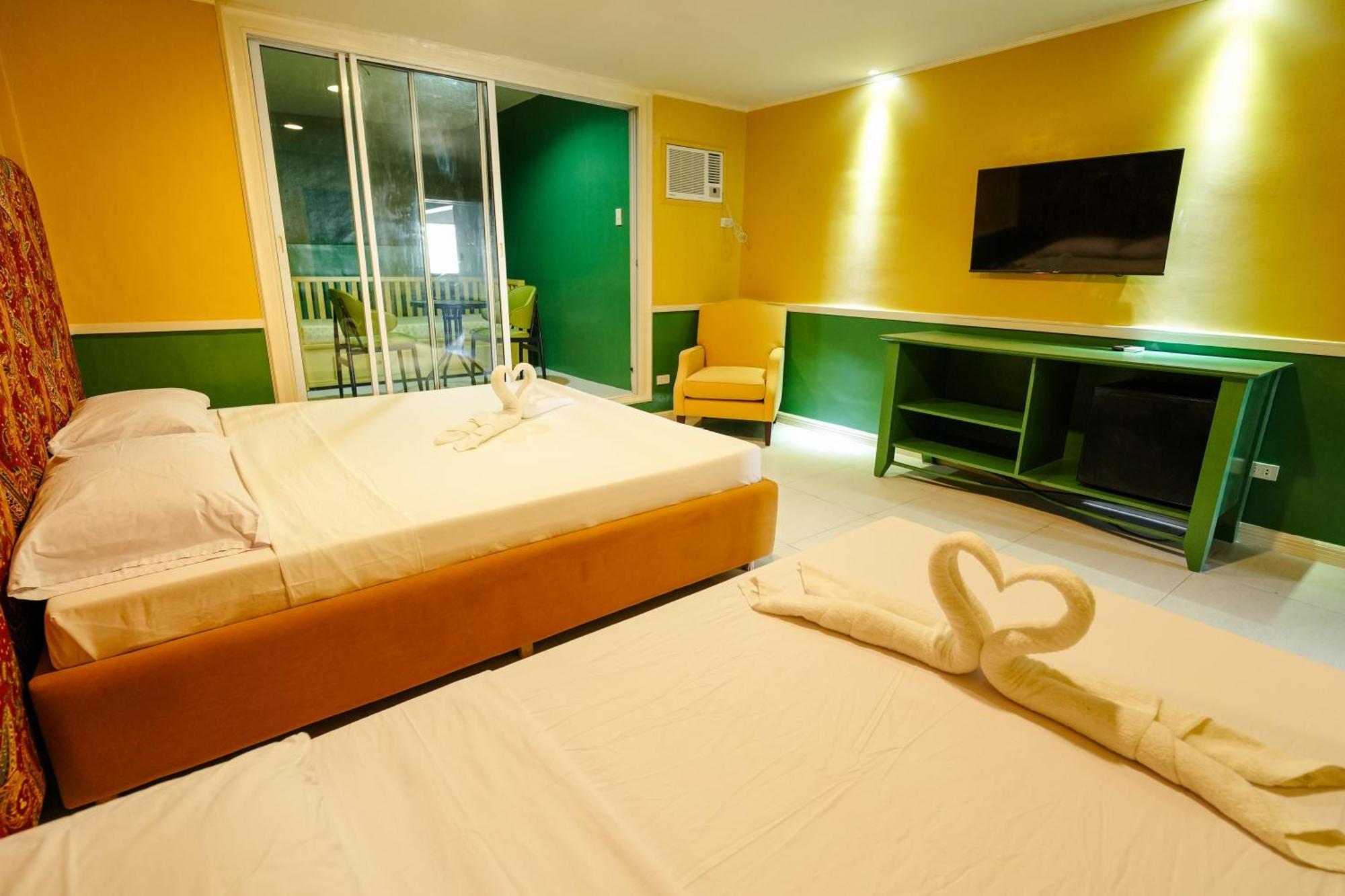 Jacobs Hill Tagaytay Bed & Breakfast Tagaytay City Exterior photo
